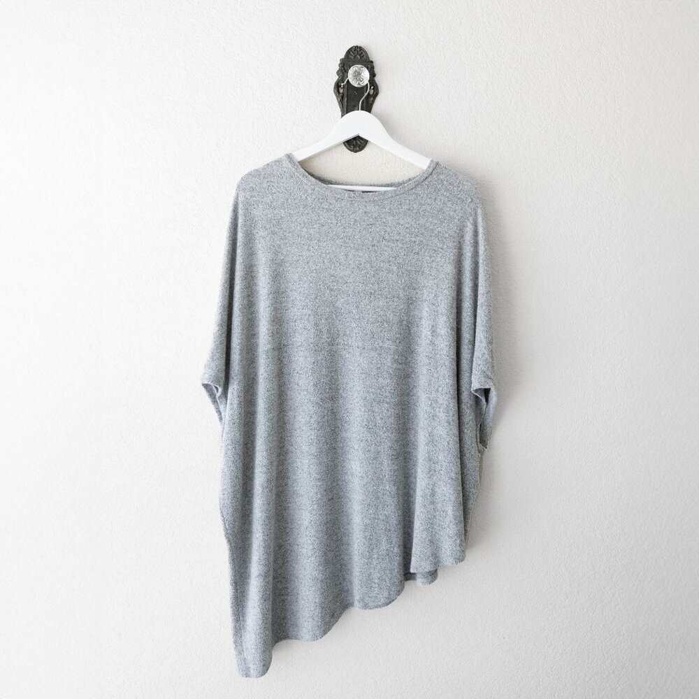 Emerald Gray Poncho Tunic Top | Women’s 2X | Asymmetrical Hem | Made in USA